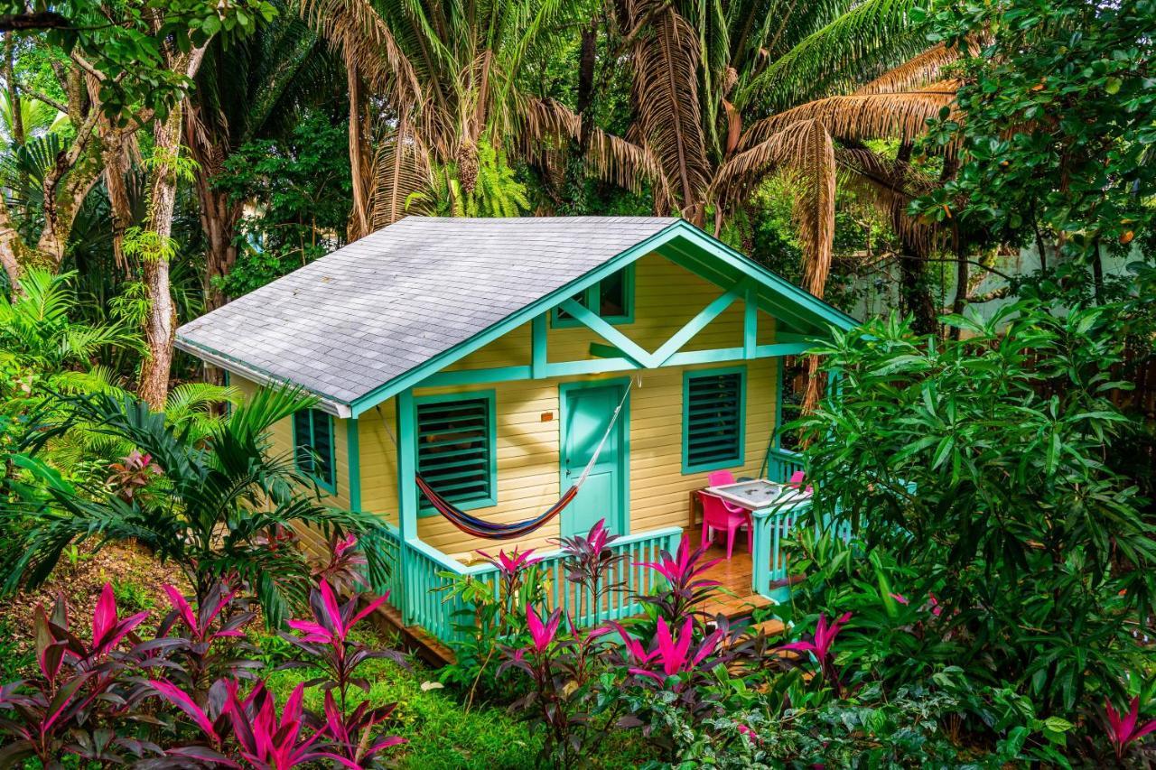 Puerta Azul Hotel Sandy Bay Luaran gambar