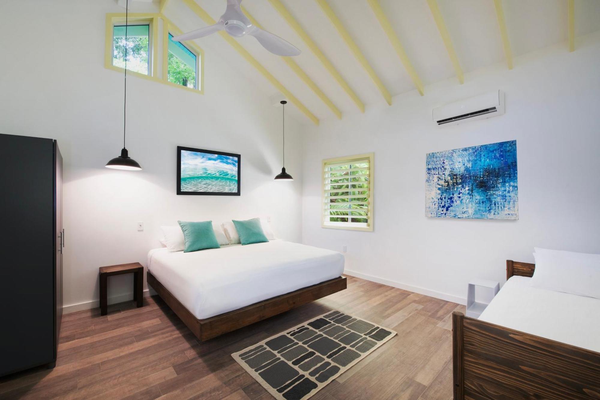 Puerta Azul Hotel Sandy Bay Luaran gambar