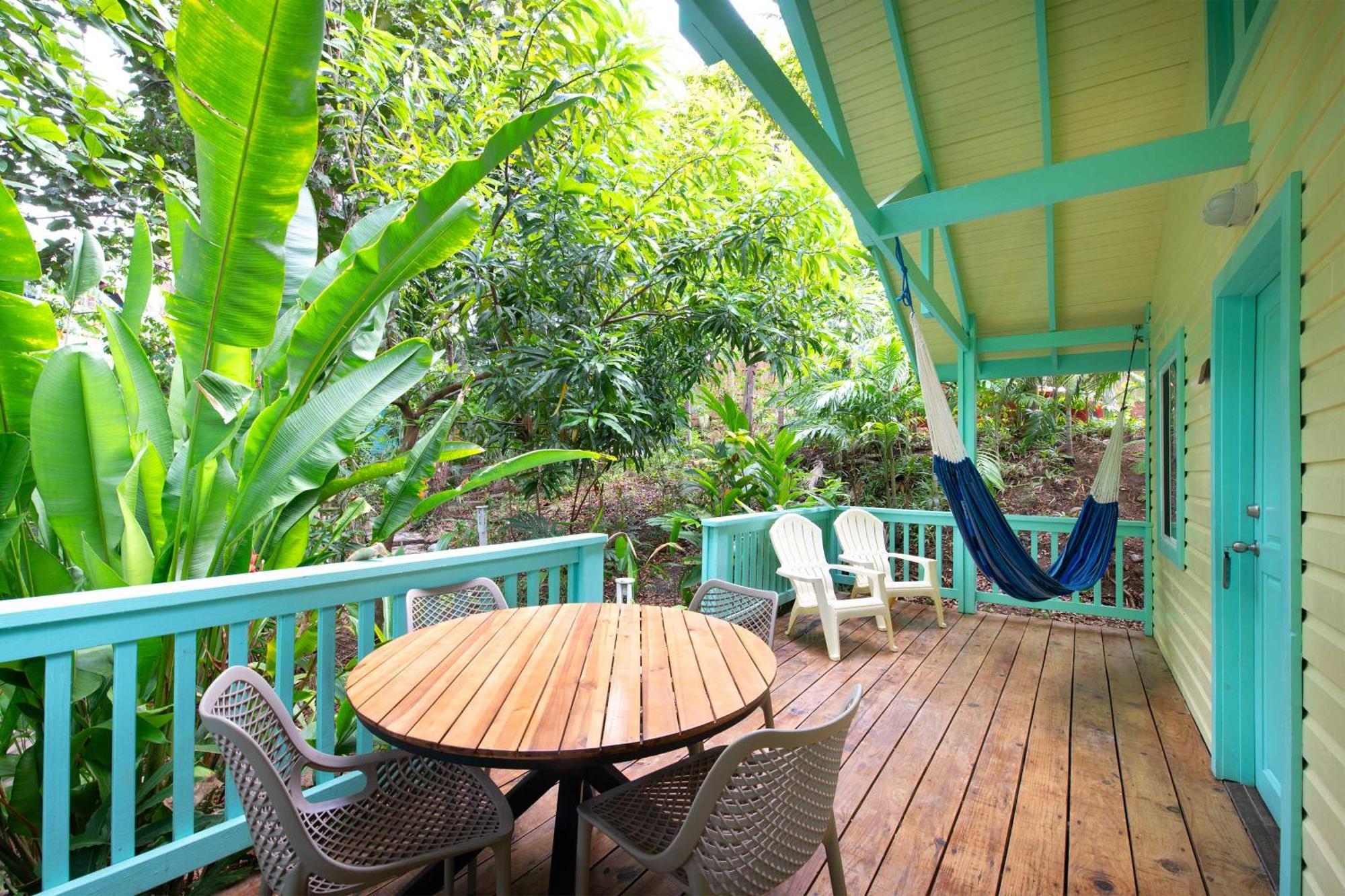 Puerta Azul Hotel Sandy Bay Luaran gambar
