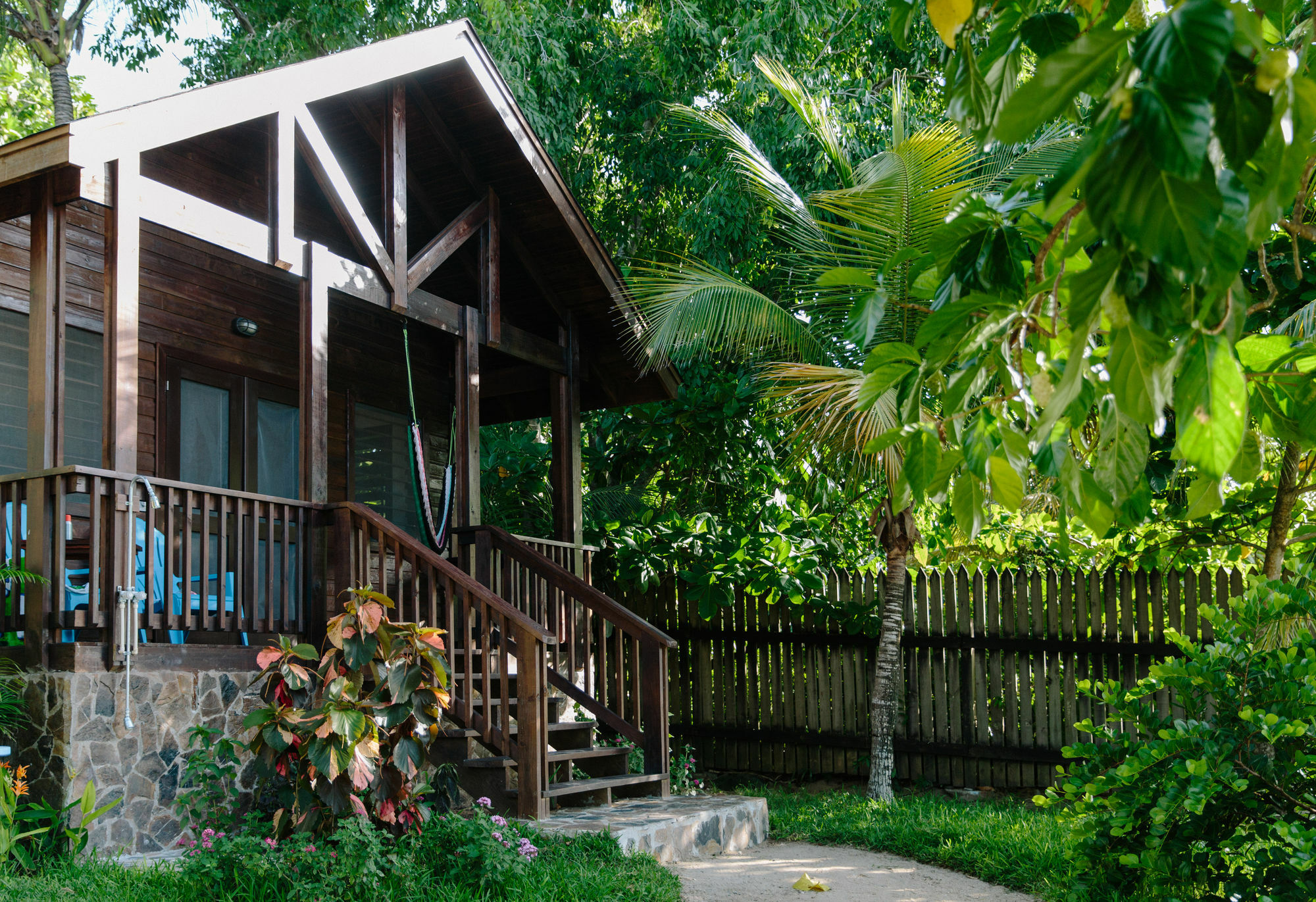 Puerta Azul Hotel Sandy Bay Luaran gambar